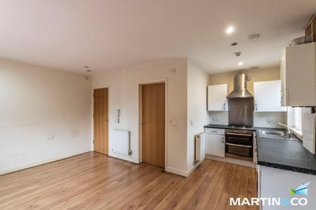 Studio to rent - Photo 3