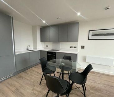 2 bedroom apartment to rent - Photo 5