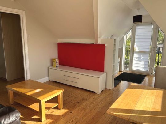 2 bed flat to rent - Photo 1