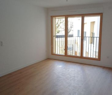 location Appartement T1 DE 30m² À ROSNY SOUS BOIS - Photo 1