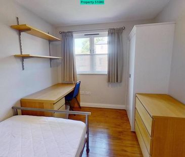 6 bedroom end of terrace house to rent - Photo 4