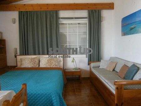 Διαμέρισμα για ενοικίαση Μαύρο Λιθάρι (Ανάβυσσος) - Photo 2