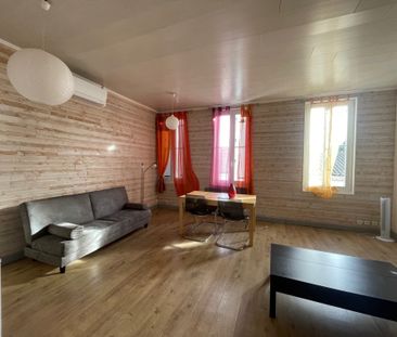 Location Appartement 2 pièces 55m² ROCHEFORT 17300 - Photo 1