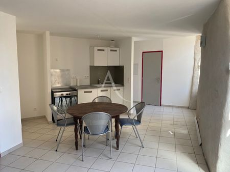 Location Appartement 2 pièces 40m² - Photo 2