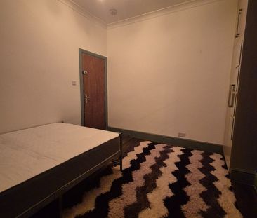 Room in a Shared House, Tunley Road, NW10 - Photo 4