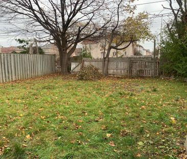 For Lease - 5 Tulloch Drive Unit# ( Lower ), Ajax, Ontario - Photo 1