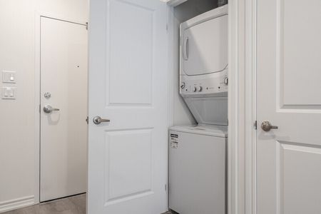 $1,750 / 1 br / 1.5 ba / 850 sqft 1BR Apartment Unit in Hamilton - Photo 2