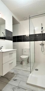 Location Appartement 2 pièces 30m² LIBOURNE 33500 - Photo 3