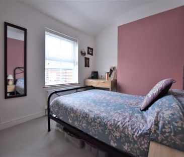 2 Bedroom Terraced To Let - Photo 4