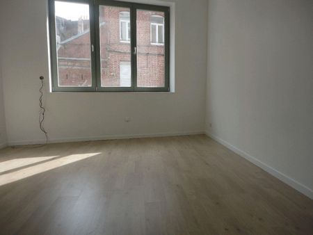 Location Appartement 2 pièces 33m² LILLE 59000 - Photo 4