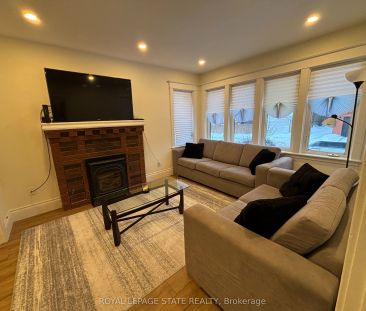 69 Roxborough Avenue #Upper - Photo 2