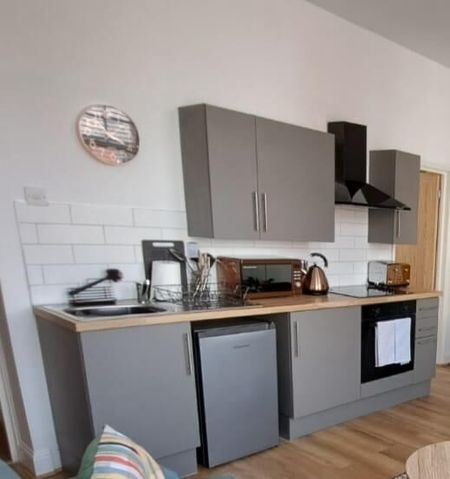 Pembroke Buildings, Swansea, SA1 - Photo 5