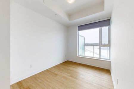 For Lease - 2 David Eyer Road Unit# 1027, Richmond Hill, Ontario - Photo 5