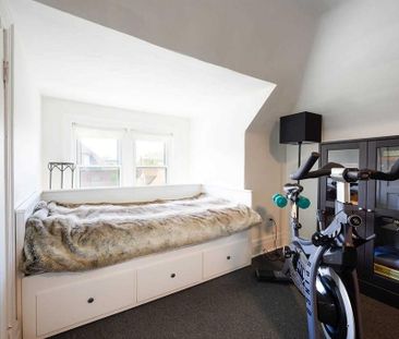 For Lease - 17 Fairholt Road Unit# Upper, Hamilton, Ontario - Photo 5