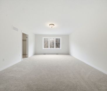 For Lease - 29 Mckernan Avenue, Brantford, Ontario - Photo 2