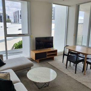 Unfurnished, Air-conditioned 2 Bedroom Apartment - walk to schools, bars/cafes, public transport and the Brisbane River - Photo 2