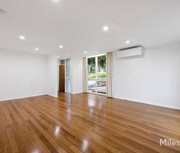 1/96 Locksley Road, Ivanhoe - Photo 2