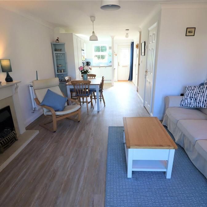 2 bedroom house to rent - Photo 1