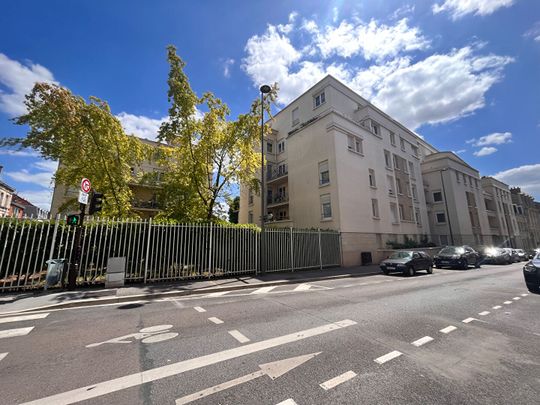 Location appartement 1 pièce, 32.00m², Reims - Photo 1