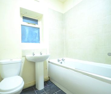 Lea Road, Heaton Moor, Stockport, Greater Manchester, SK4 4JT - Photo 4