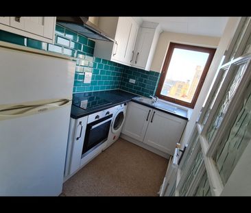 Studio Flat, Zodiac Court, CR0 - Photo 5