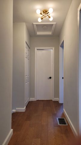 For Lease - 1 Bendamere Drive, Grimsby, Ontario - Photo 3