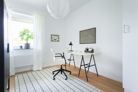Klockaretorpsvägen 18B - Foto 3