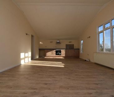 2 bedroom barn conversion to rent - Photo 5