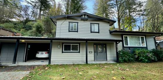 Spacious Family Home on Immel Street, Abbotsford, BC - Photo 2