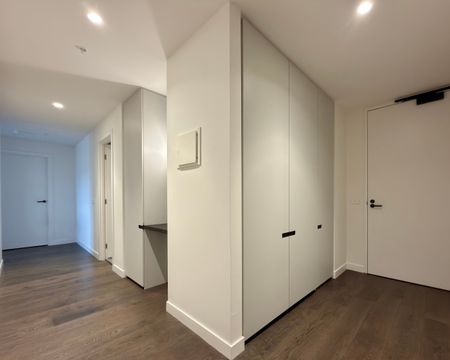 Caulfield South - Photo 5