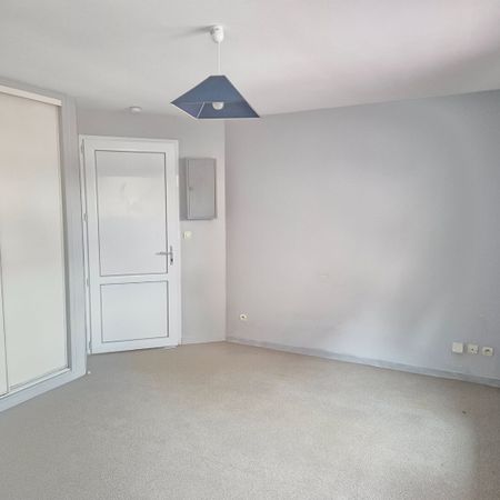 A LOUER Studio 50000 Saint-Lô proximité GROUPE FIM/IUT 1 pièce 18.29 m² - Photo 4