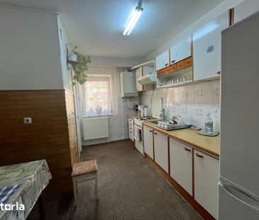 Apartament cu 3 camere decomandate 2 bai Turnisor - Fotografie 4