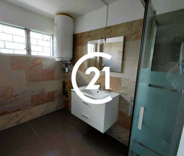 Location Appartement 89.00m² 3 pièces Fort de france - Photo 5