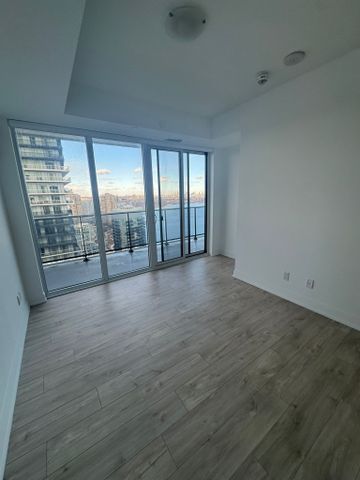 For Lease - 70 Annie Craig Drive Unit# 3904, Toronto, Ontario - Photo 3