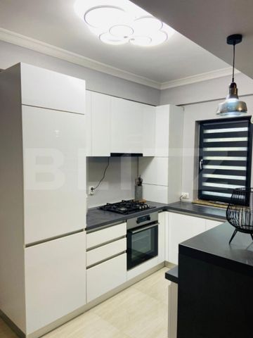 Ocazie! Garsoniera lux, zona 1 Mai - Fotografie 3