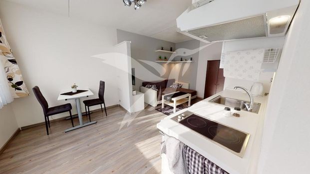 Pronájem bytu 1+kk a garsoniéry 33 m², Brodského 1668, Praha - Photo 1