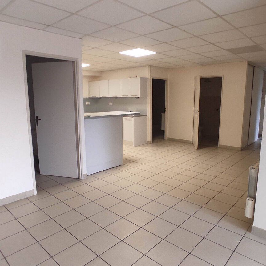 Location appartement 4 pièces 87.78 m² à Meximieux (01800) - Photo 1
