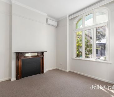 33 Alfred St, Prahran - Photo 1