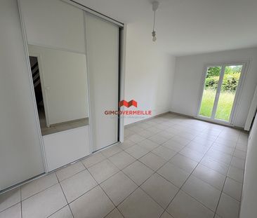Location Maison 6 pièces 122m² - Photo 2