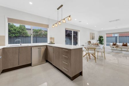 Family Home in the Sought-After Hawkstowe Estate - Photo 5