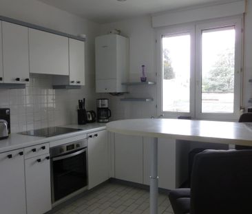 Appartement T2 meublé et équipé avec garage, secteur Clémenceau, di... - Photo 3