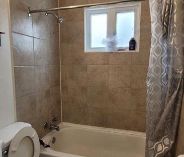 4 1/2 à louer dans Ahuntsic - Photo 2