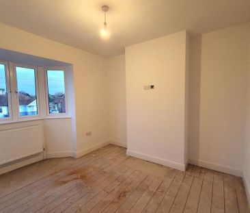 4 bedroom semi-detached house to rent - Photo 1