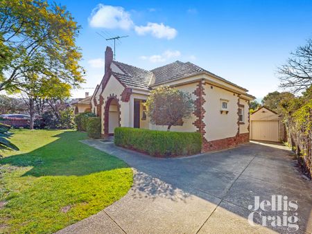 35 Fairmont Avenue, Camberwell - Photo 2