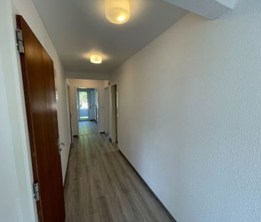 Appartement de 70m2 devant la gare avec balcon - Foto 3