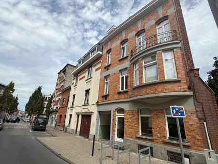 Rue Général Henry, 1040, Etterbeek - Photo 2