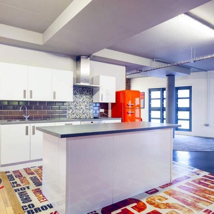 Studio to rent - Photo 1