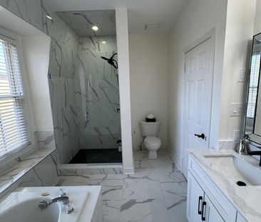 For Lease - 13 Joseph Salsberg Lane, Toronto, Ontario - Photo 6