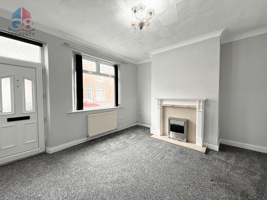 Home - Rooms - EVELINE STREET CUDWORTH,BARNSLEY - Photo 1