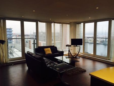 3 bedroom flat to rent - Photo 5